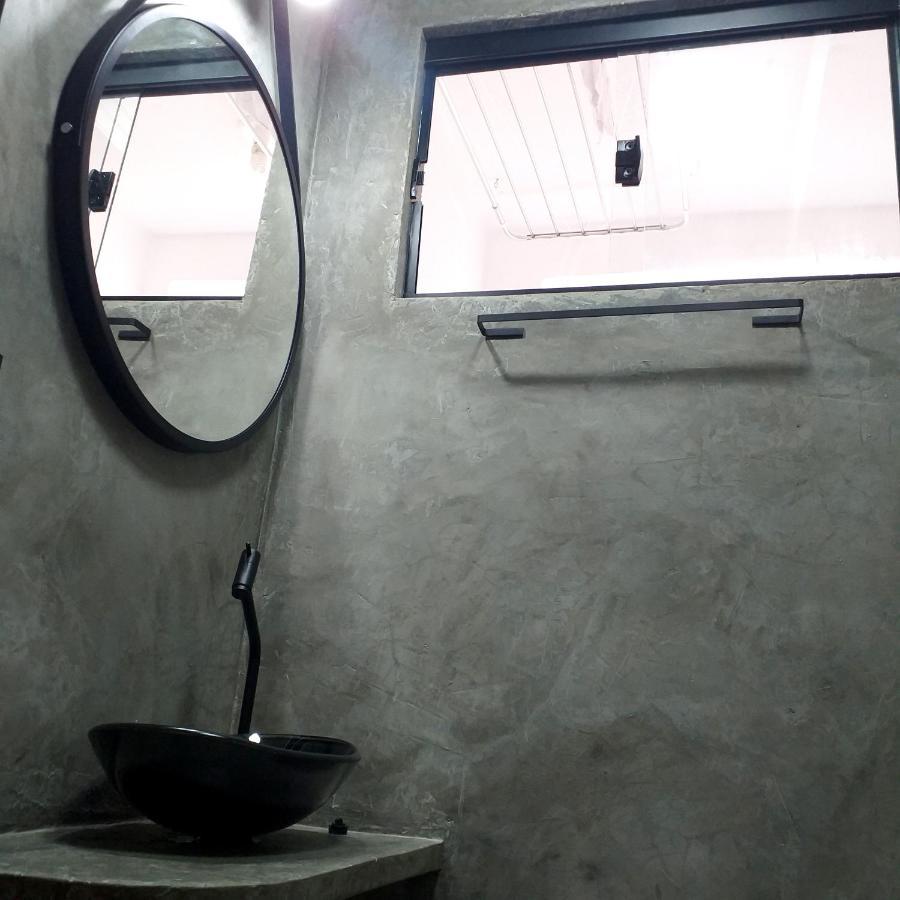 Apartamento Dona Frida Prainha Com Wifi Pe Na Areia Caraguatatuba Luaran gambar